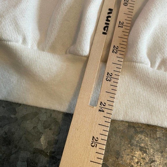 Vintage Handpainted Santa Christmas Crewneck Sweatshirt USA Womens Large White - Picture 11 of 11